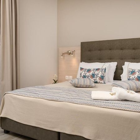 M&B Boutique Apartments Néa Róda Kültér fotó